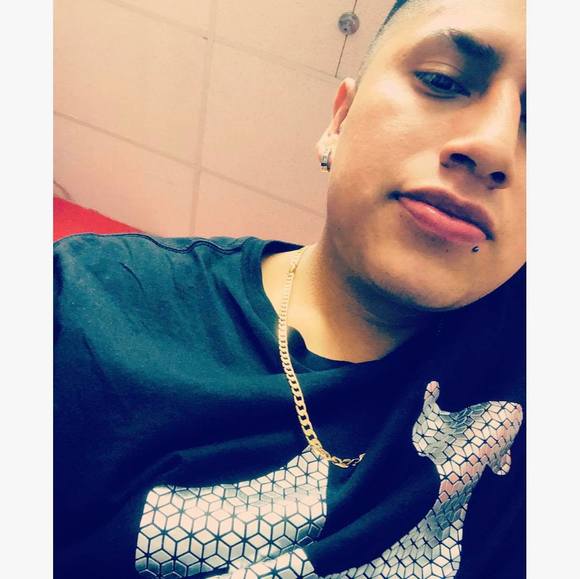 Meet your Posher, Edisson - Picture 1 of 1